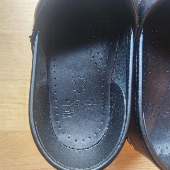 Danskos - Picture 10 of 11